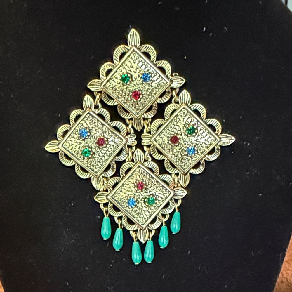 Mid Century Modern Sarah Coventry Brooch